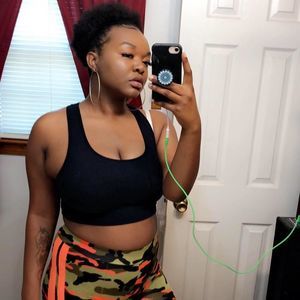 Meet your Posher, Jasmine